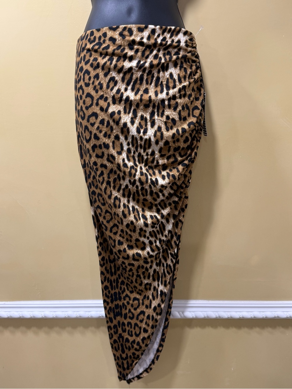Haute Monde Leopard Print High-Low Midi Skirt - Brown & Black